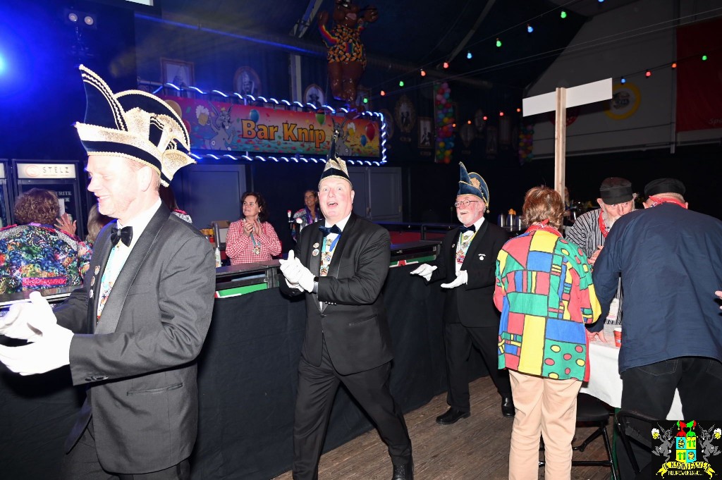 ../Images/Seniorencarnaval 2026 021.jpg